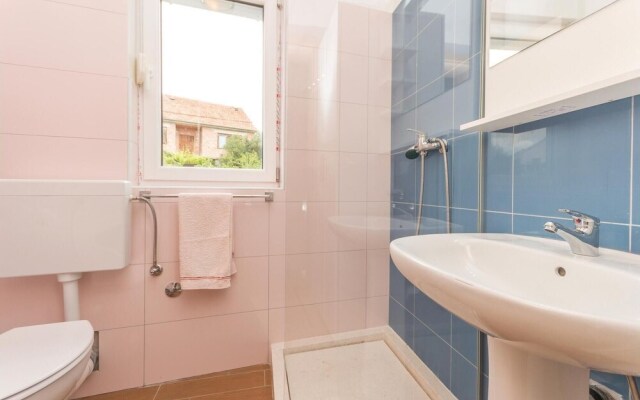 Nice Apartment in Maslenica With 2 Bedrooms and Wifi