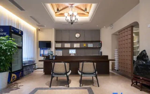 Shanghaoren·Quality Selection Hotel (Jinan Quancheng Square Qilu Hospital Branch)