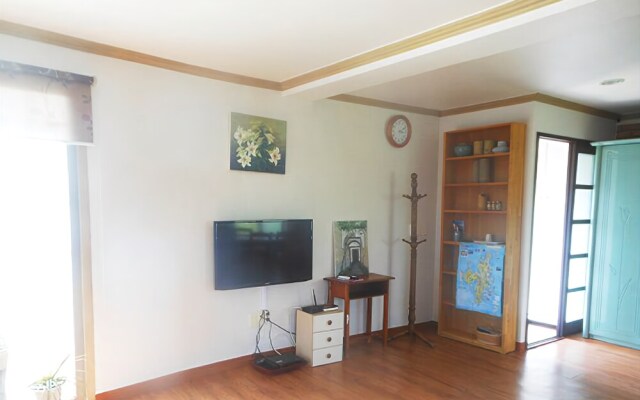 Geoje Haejo Noeul Pension