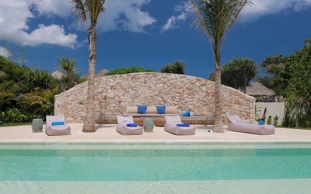 Villa Seascape by Elite Havens