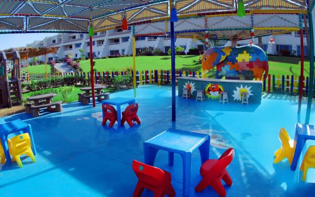 Hurghada Long Beach Resort