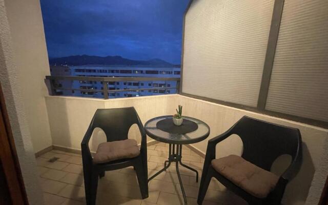Exclusive studio, great location