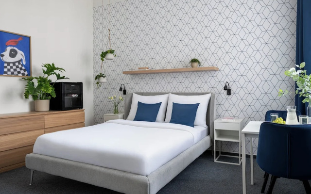 Riverside Hotel by Goodnite cz