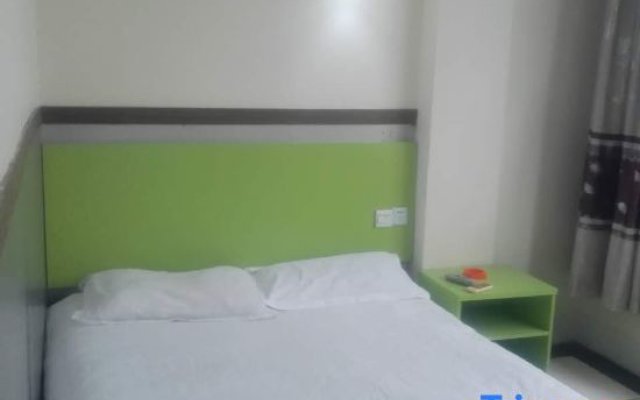 Fengjia Hostel