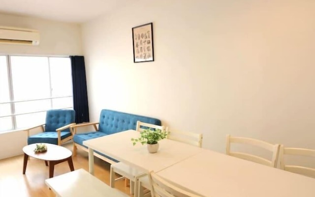 Nishi-Shinjuku HOUSE FIVE 2F