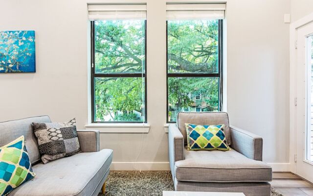 Montrose Guesthouse Suites
