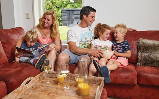 Nice Home in Hippolytushoef With 4 Bedrooms, Sauna and Wifi