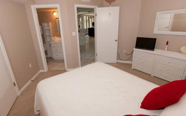 Seaside Beach & Racquet Club