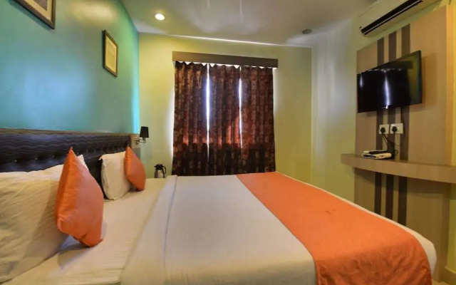 Sunrise Inn by OYO Rooms