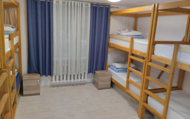 Hostel Malachite