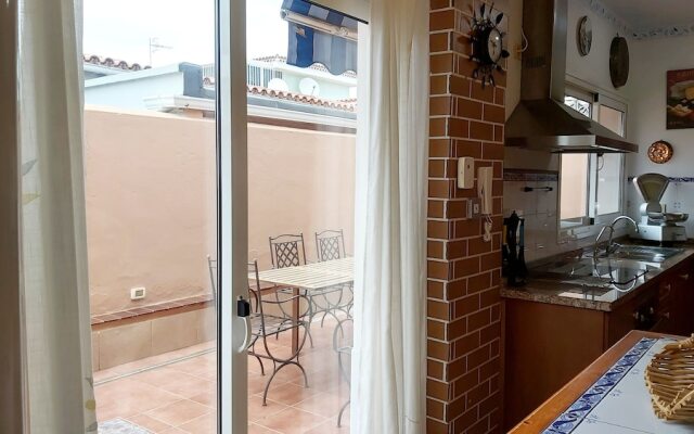 Villa Tenerife Sur - Indoor Heated Pool