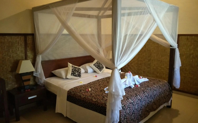 Frangipani Beach Hotel