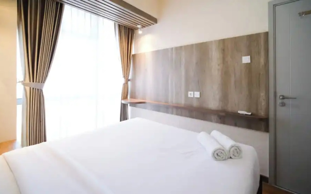Nice And Comfortable Living 1Br At Grand Sungkono Lagoon Apartment – Guest Rooms – Surabaya