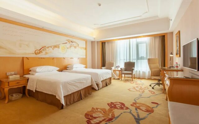 Vienna International Hotel (Pingdingshan Yingcheng)