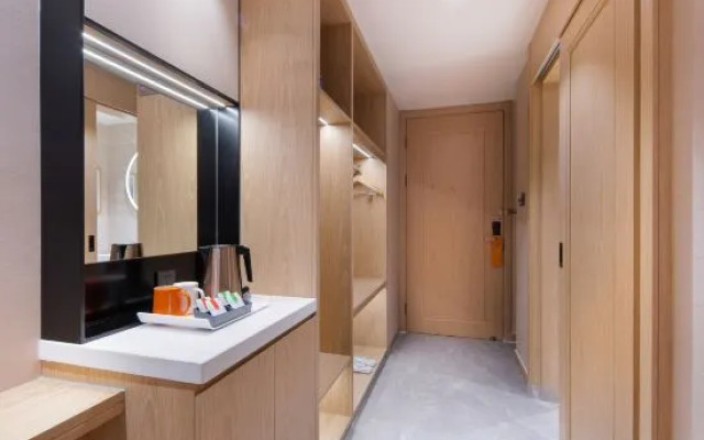 Vienna Hotel (Foshan Shunde Xingtan Fengjian Water Town Branch)