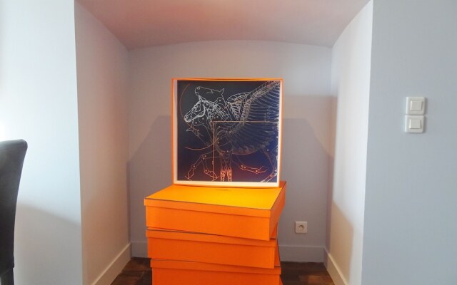 Le Manoir de la Guépière B&B