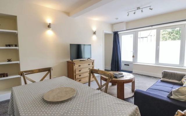 West Morton Suite