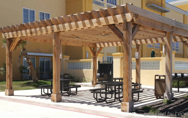 La Quinta Inn and Suites Cotulla