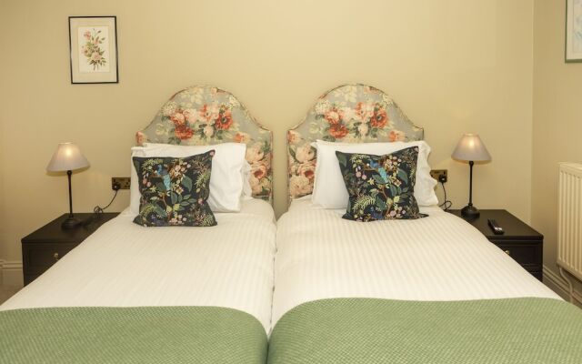 Eype's Mouth Country Hotel