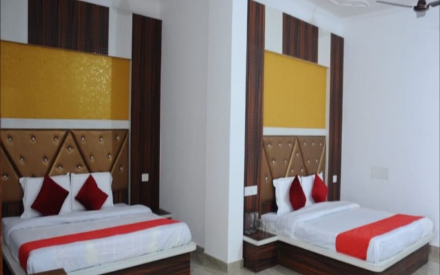 Hotel Lords Paradise