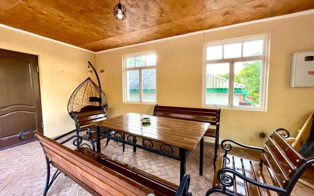 Дом на переулке Буачидзе 2