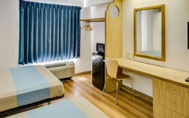 Motel 6 Katy, TX - Houston