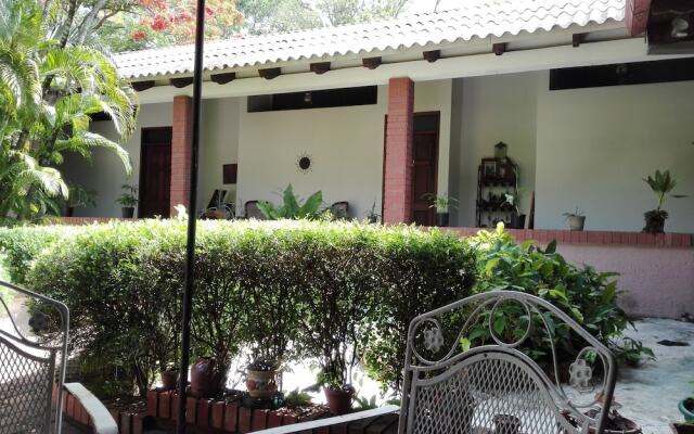 Casa Colonial Bed And Breakfast