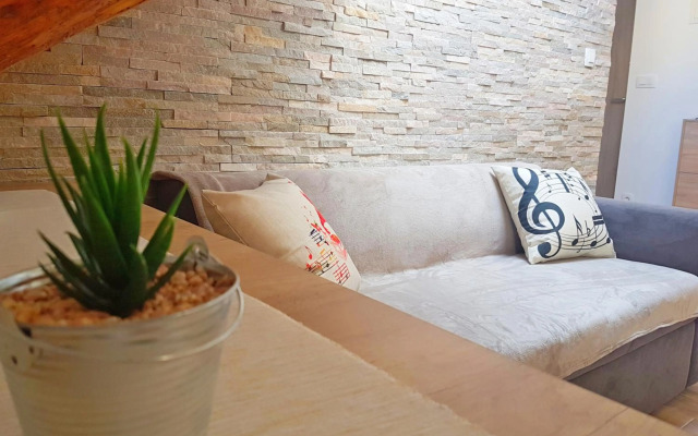 Attic Split apartment near city centre