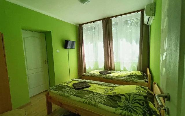 Tölgyfa Panzió