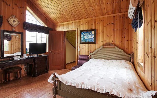 Crown Castle Pension