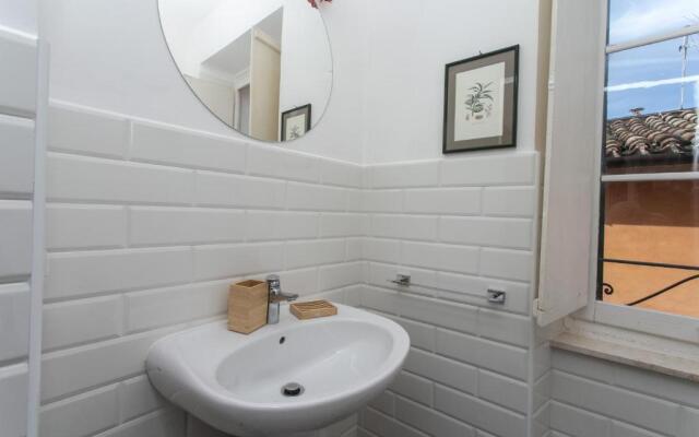 S190 - Sirolo, Trilocale in Piazza