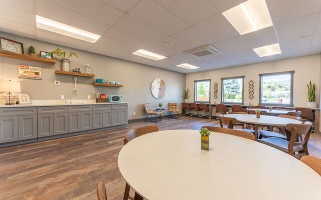 The Lodge Lake Chelan