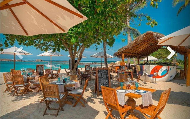 Three Bedroom Amazing Dazzling Villa in Mexico