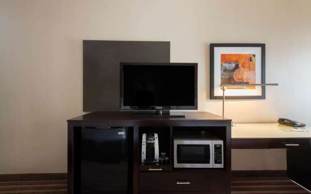 La Quinta Inn & Suites by Wyndham Harrisburg-Hershey
