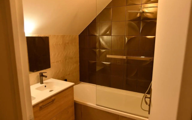 Maison avec mini piscine jacuzzi