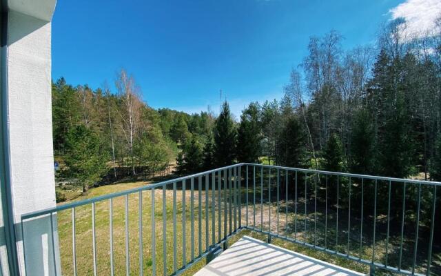 Albatross Mini - 2 Room Seaside Air-conditioned Apartment with Balcony