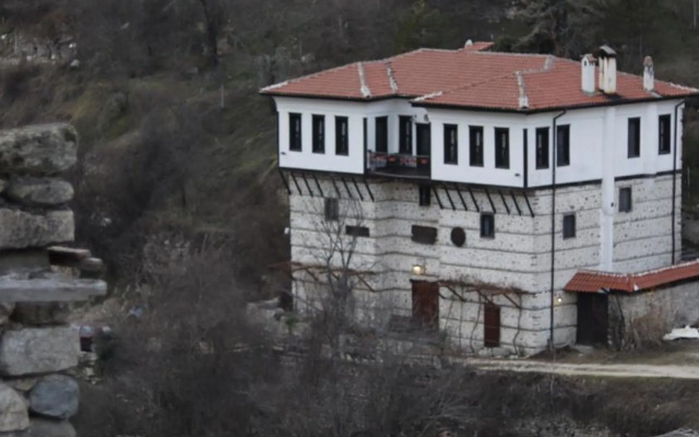 Pirin Place