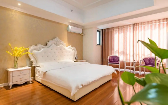 Taishan Shell Apartment