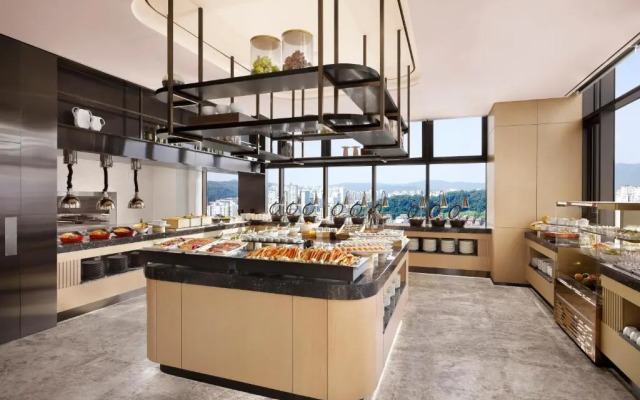 AC Hotel by Marriott Seoul Geumjeong