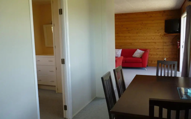 Ranui Lodge Motel