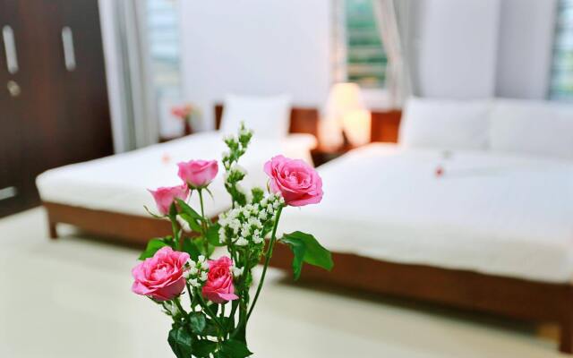 Gold House Hotel