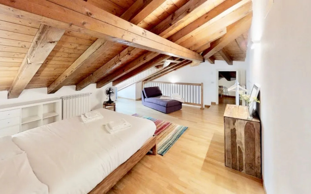 Duplex Attic in the Heart of the Historical Center