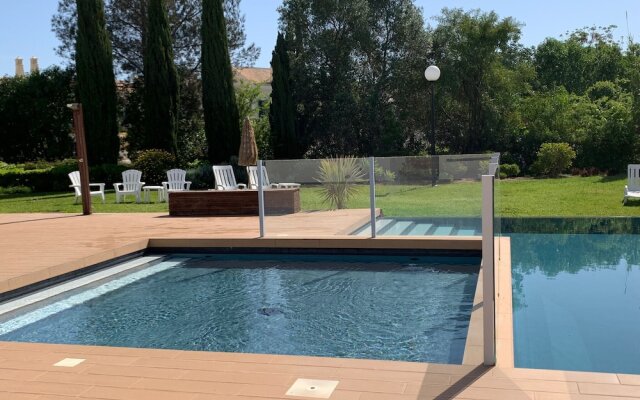 Vilamoura Club Villa 2 by Homing