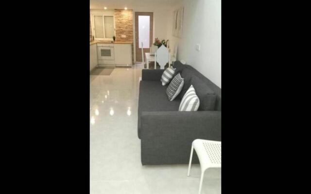 Stunning Loft Apartment Air Conditioning, Impressive Modern Conversion