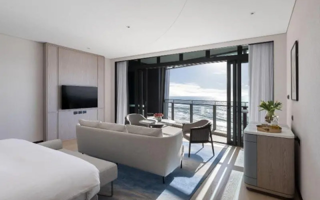 The Langham, Gold Coast and Jewel Residences