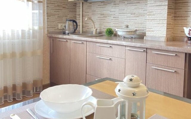 Kenigdeluxe U Korolevskikh Vorot Apartments