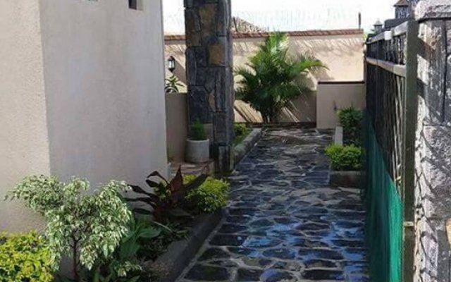 House With 4 Bedrooms in Mont Choisy, With Private Pool, Enclosed Gard