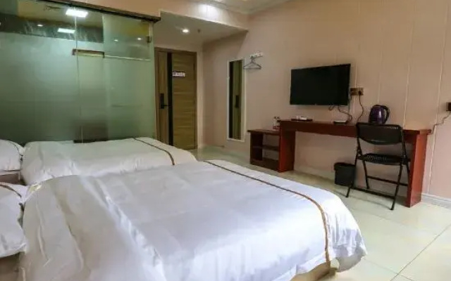 Fangchenggang Golden Harbor Holiday Hotel