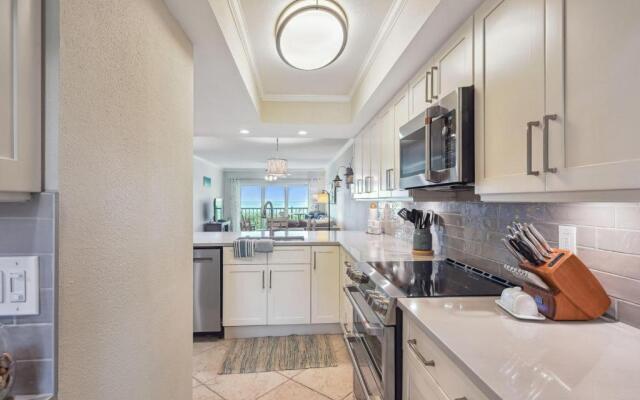 Land's End 10-304 Beach Front - Premier