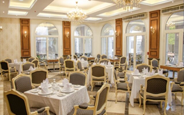 The Palace Hotel - Adults Only